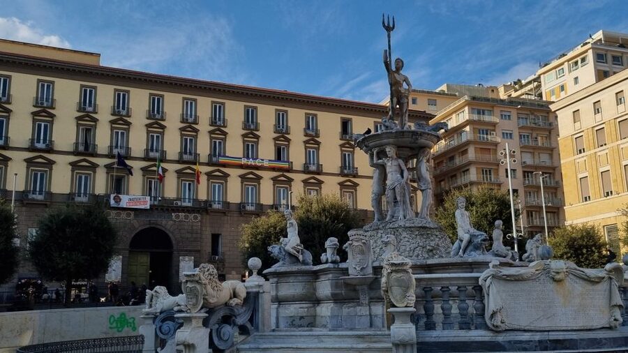 Naples Essentials: Monuments, Local Life & Street Art - Piazza del Plebiscito and Naples’ royal face