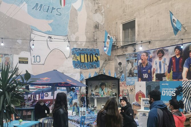 Naples Spanish Quarters Walking Tour Street Art, Folklore & Sweet - Who will get the most from this walk