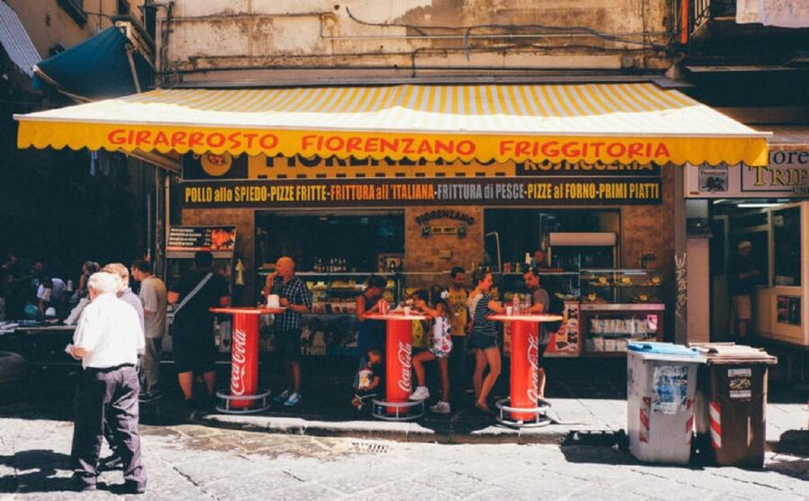 Naples: The Spanish Quarters, Street Art and Local Market - What the two-hour timing really means