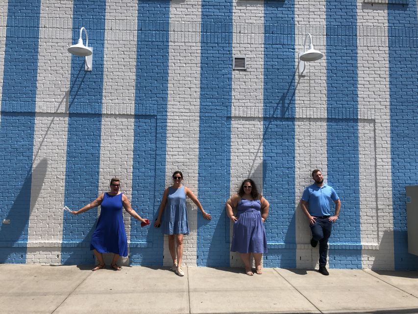 Nashville: Murals and Mimosas Tour - Rain or shine: what to wear and bring
