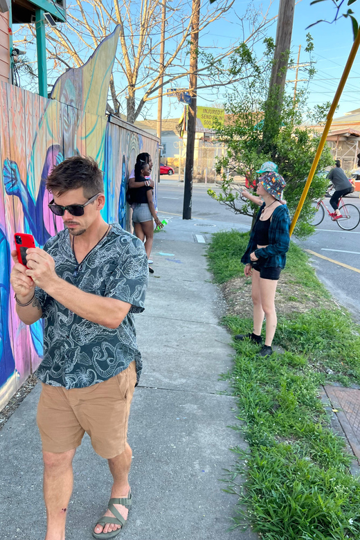 New Orleans Culture Street Art & Mural Walk - Who should book this walk?