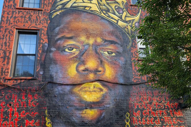 New York: Hip-Hop, Murals, Sports & Dangerous Neighborhoods Tour - Brooklyn closes with Al Capone, Biggie, and Spike Lee