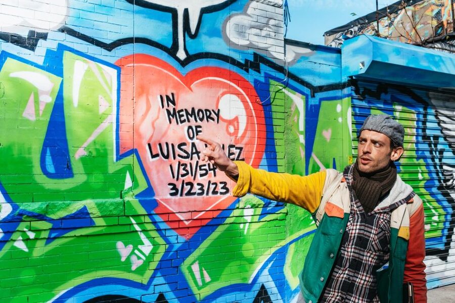 NYC: Brooklyn Graffiti & Street Art Walking Tour in Bushwick - The second hour: smaller works and the wider neighborhood