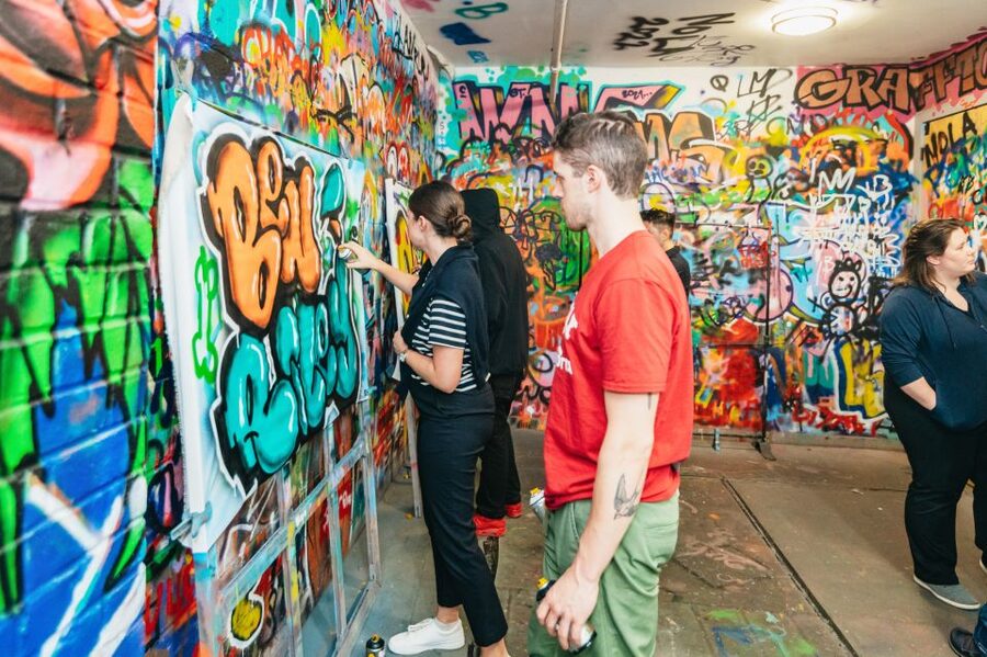 NYC: Brooklyn Graffiti Workshop with Local Artist - Creating a shared wall piece