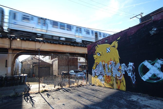 Offbeat Street Art Tour of Chicago: Urban Graffiti, Art, and Murals - Walking The 606 for 30 minutes