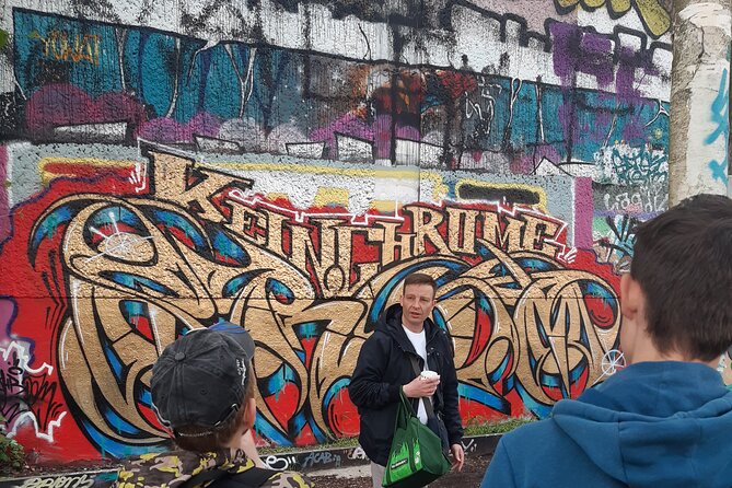 Open graffiti workshop in the Mauerpark in Berlin - Starting in Friedrichshain at 9:00 am