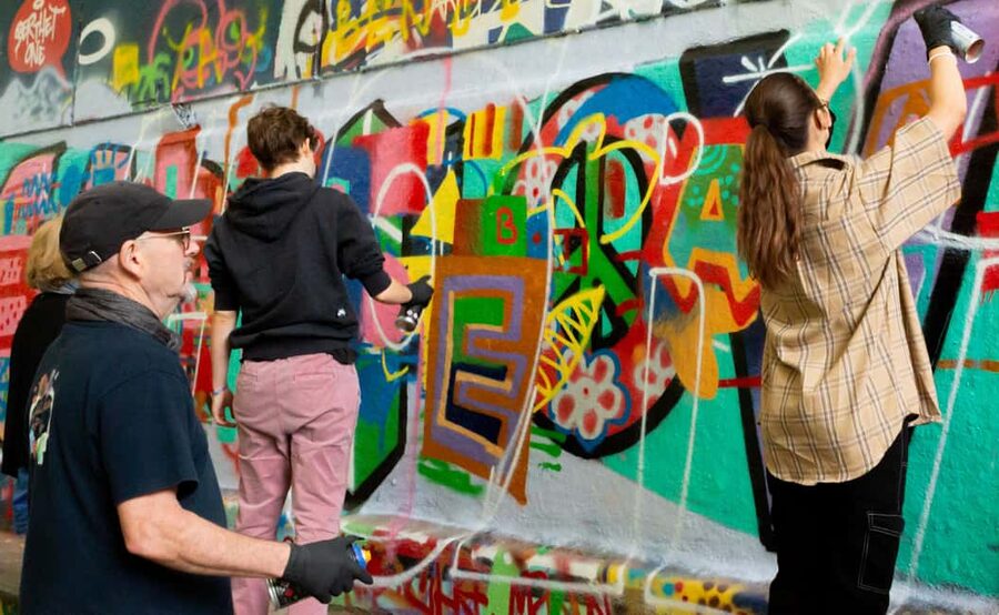 Paris: Graffiti and Street Art Workshop - Meeting the artists near Café Poinçon