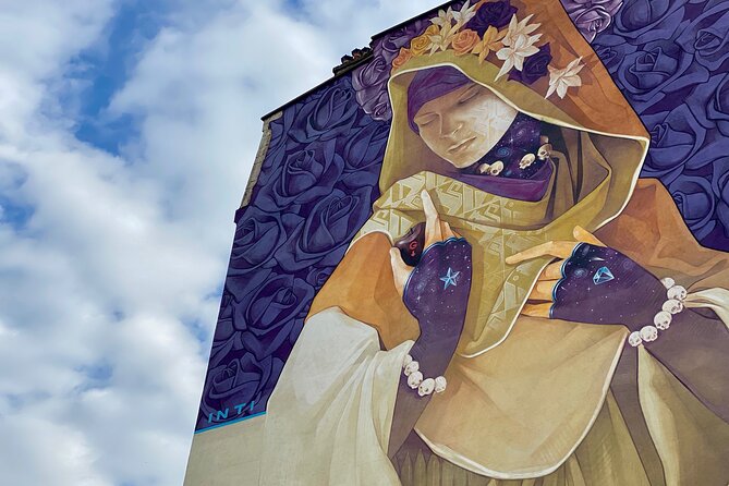 Paris Street Art, smartphone audioguided tour - OBEY’s memorial adds a serious turn