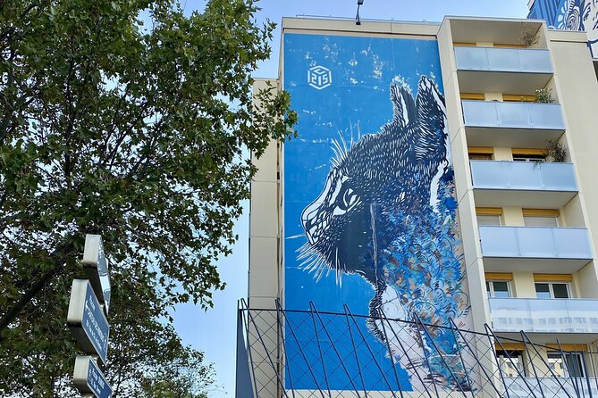 Paris Street Art, smartphone audioguided tour - Place Pinel brings the biggest visual payoff