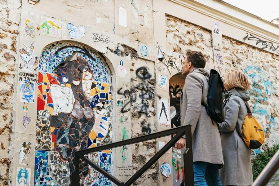 Paris: Street Art Walking Tour with a Street Artist Guide - Should you book this Paris street art walk?