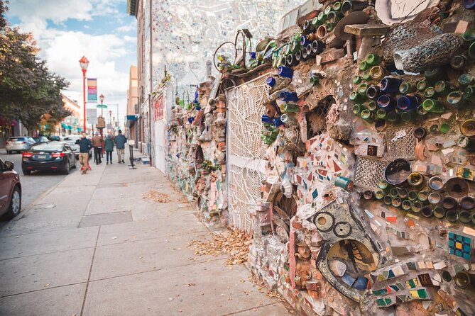Philadelphia Murals and Street Art Tour with Magic Gardens - Queen Village and the changing face of South Philly