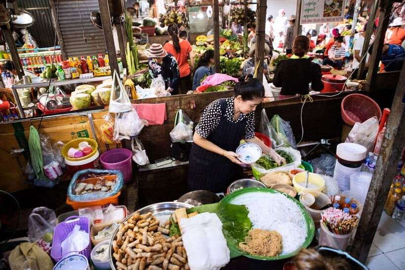 Phnom Penh | Food & Street Art Half Day Tour by Tuk Tuk - Key points to know before booking