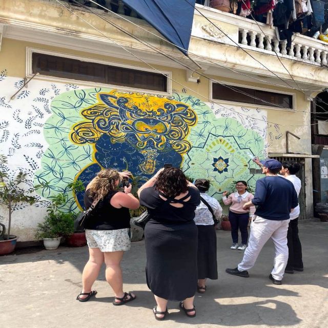 Phnom Penh | Food & Street Art Half Day Tour by Tuk Tuk - Who should book this morning?