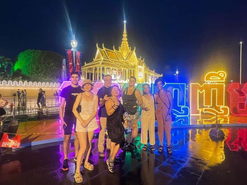 Phnom Penh: Street Art and Food Tour with Pickup and Beer - Cambodian food begins with familiar flavors