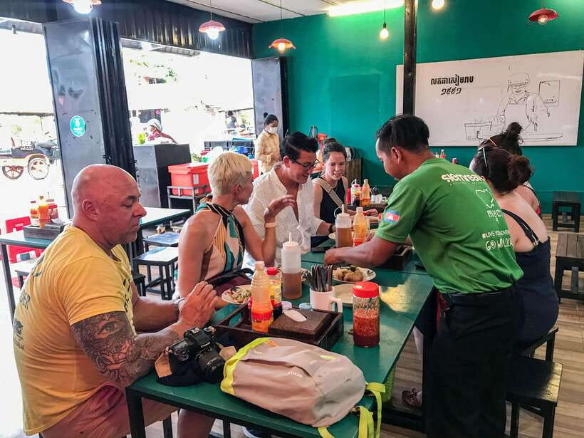 Phnom Penh: Street Art & Food Tour by Tuk-Tuk - Coffee, conversation, and the pace of the route
