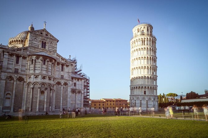 Pisa Street Art Self-Guided Bike Tour - Key points at a glance