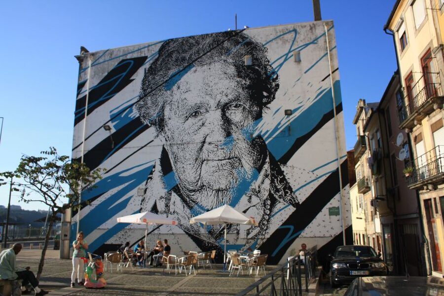 Porto: Half-Day Street Art Tour - Who should book this Porto art walk?
