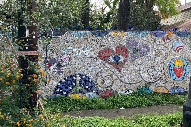 Private Art and Street Art Tour of New Orleans with Lunch - Magazine Street Studios and Galleries