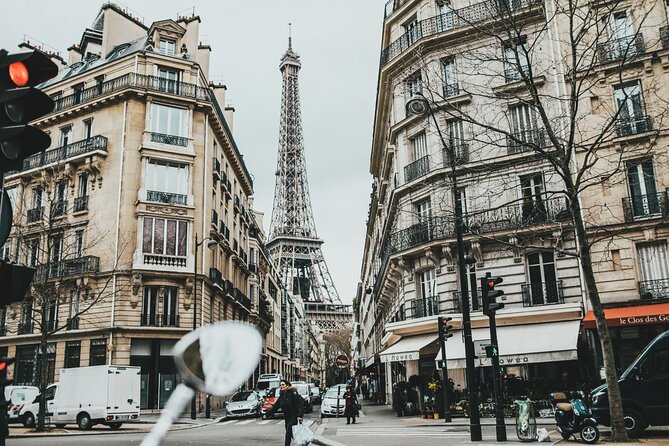 Private Street Art Tour in Paris with Local Expert - Rue Riquet and the Rosa Parks wall