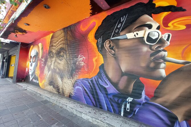 Private Walking Tour Guadalajara History and Murals with Guide - Orozco and political history at the Government Palace