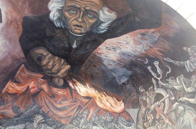Private Walking Tour Guadalajara History and Murals with Guide - Liberty Market, where history becomes lunch