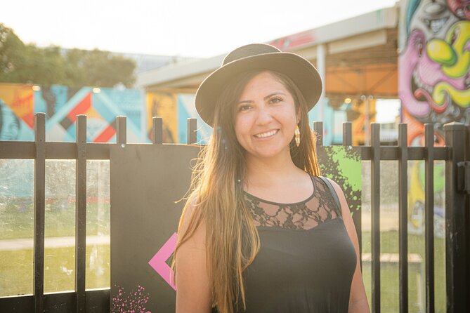 Private Wynwood Miami Photoshoot - Wynwood murals become your personal backdrop
