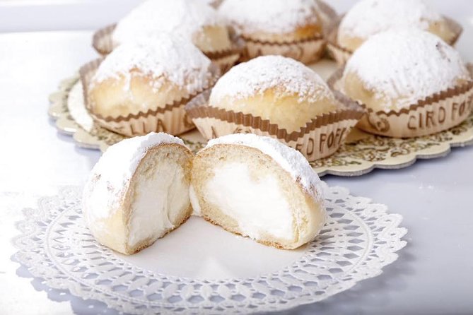 Rione Sanità tour among baroque, revival, street art & food - Fried pizza, fiocco di neve, and Neapolitan coffee