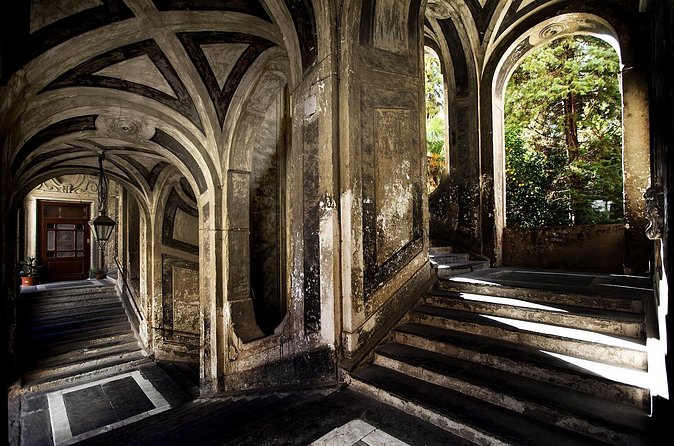 Rione Sanità tour among baroque, revival, street art & food - The social cooperative story
