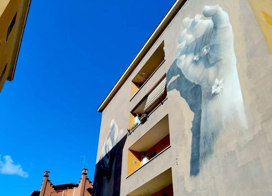 Rome street art tour: off the beaten path with a local guide - Who will enjoy this Rome street art walk?