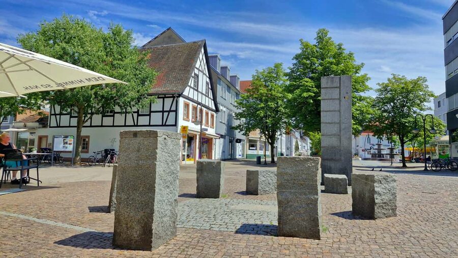 Saarbrücken: Street Art & Food Tasting Tour - Historic places, French flair, and the evening scene