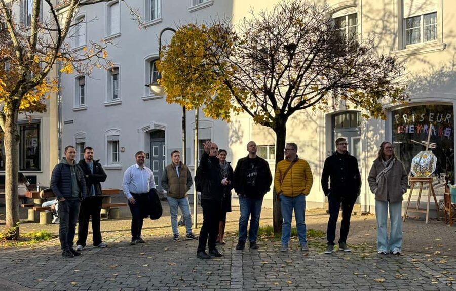 Saarbrücken: Street Art & Food Tasting Tour - A route that ends at EUROPA-Galerie