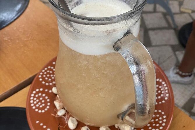 Sal island: Private Santa Maria City Tour, Street Art and Tapas - Finding Santa Maria’s bars and restaurants