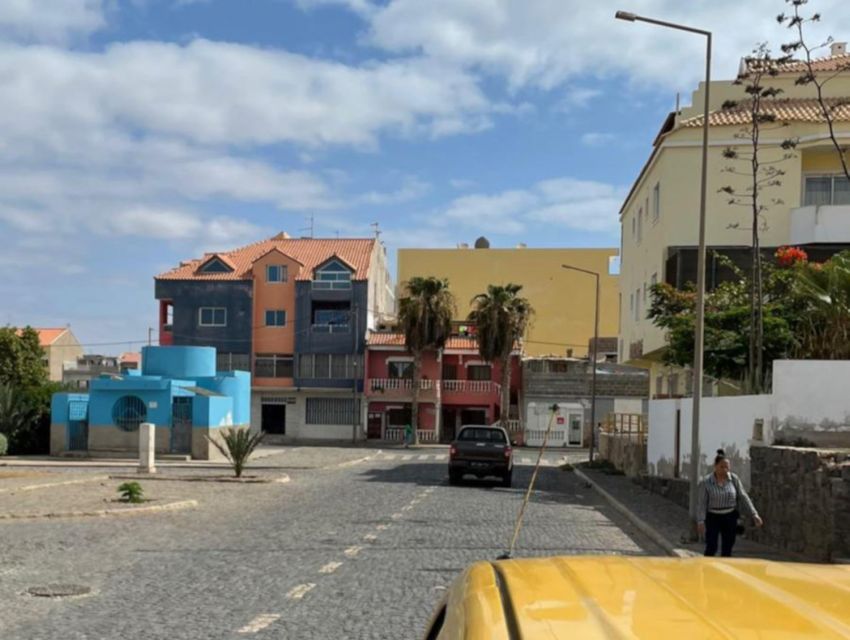 Sal island: Santa Maria city tour, street art and tapas - Key points at a glance
