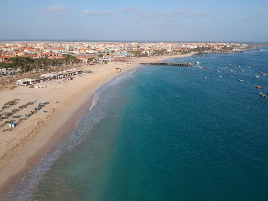 Sal island: Santa Maria city tour, street art and tapas - What the guide adds to a short tour