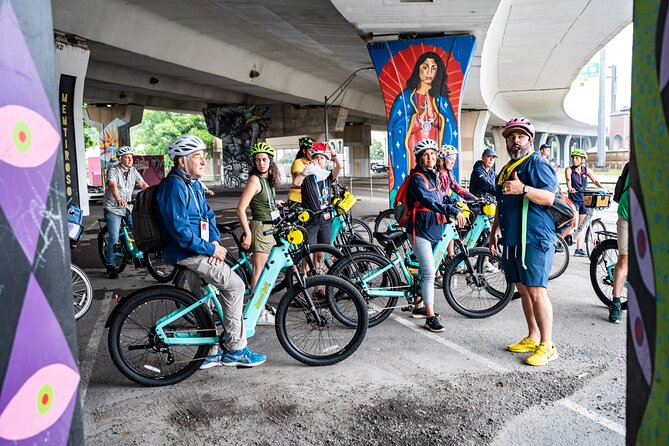San Antonio E-Bike Tour: Murals, Street Art and Hidden Gems - Hopscotch’s mural room and a closer art stop