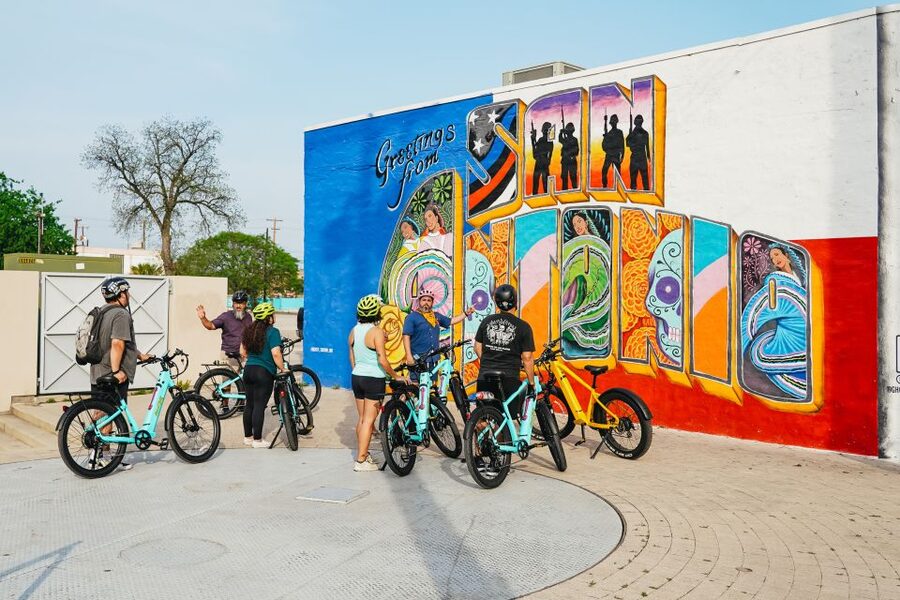 San Antonio: Murals & Hidden Gems E-Bike Tour - What you learn about San Antonio’s artists