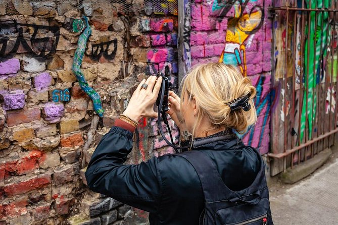 Shoreditch Street Art Private Photography Tour including Brick Lane - The camera coaching is the real value