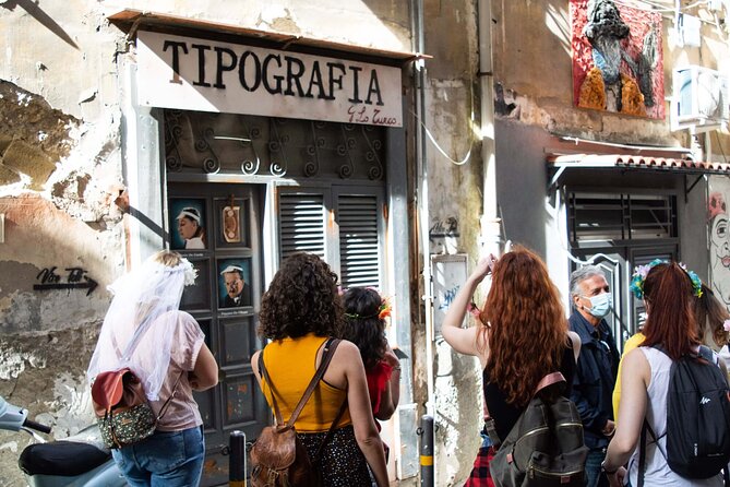 Spanish Quarter of Neaples StreetArt & Traditions, with coffee and babà - Eleonora Pimentel de Fonseca near Sant’Anna di Palazzo