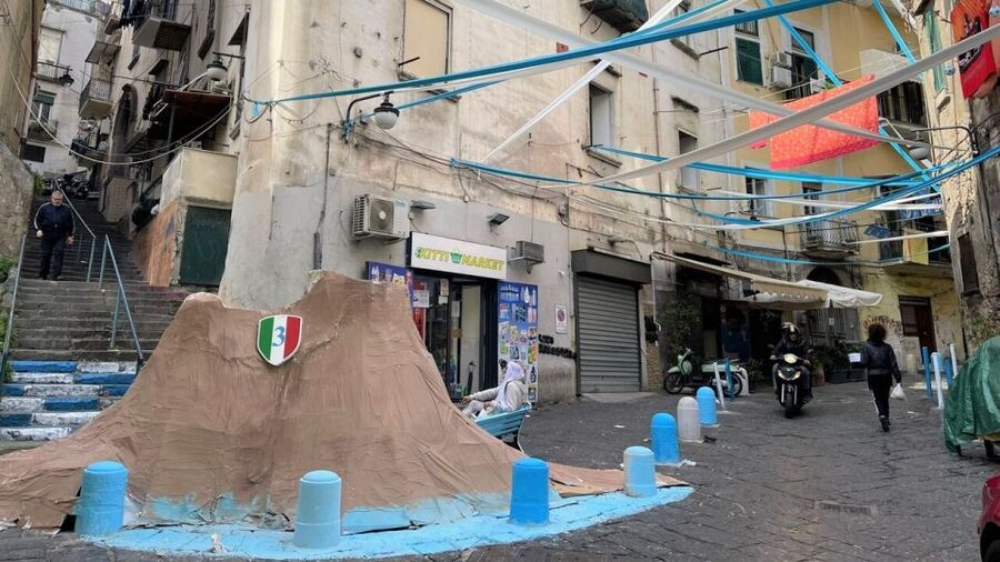 Spanish Streets - Maradona Street Art & Murals - Who will enjoy this experience most?