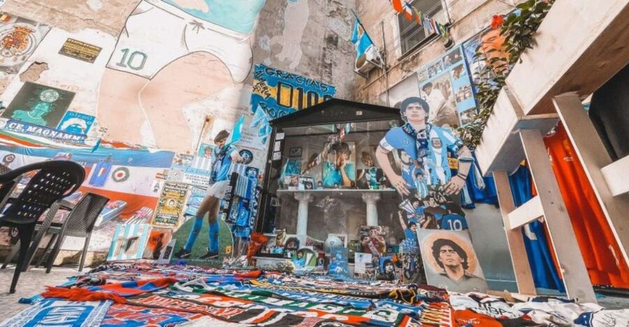 Spanish Streets - Maradona Street Art & Murals - Maradona murals and the football soul of Naples