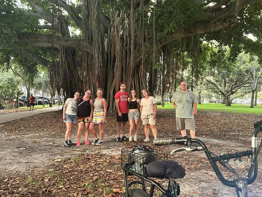 St. Petersburg, FL: Sightseeing & Murals Electric Bike Tour - Murals that give downtown a local voice