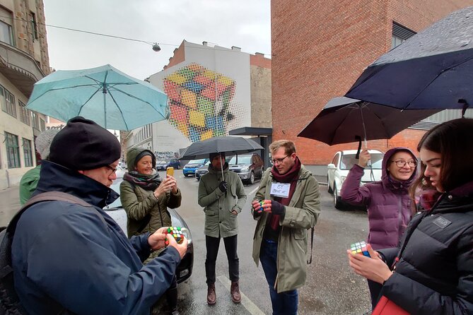 Street Art and Alternative Tour in Budapest - Budapest’s street art starts with looking differently