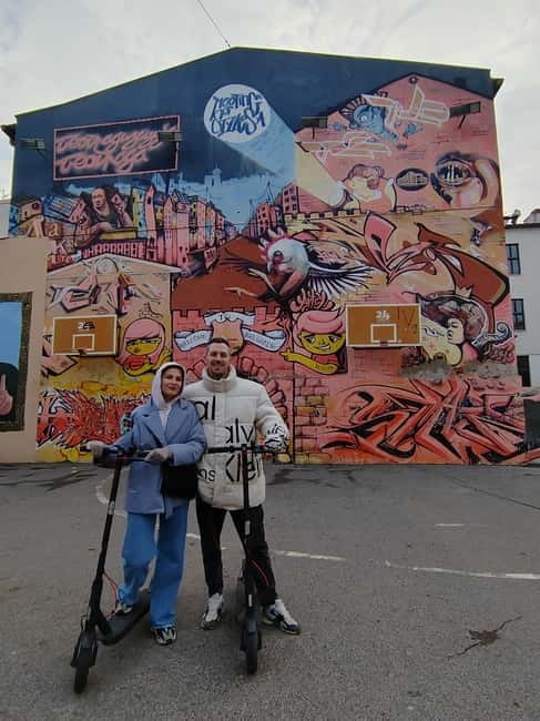 Street Art E Scooter tour - Belgrade’s story begins on the walls