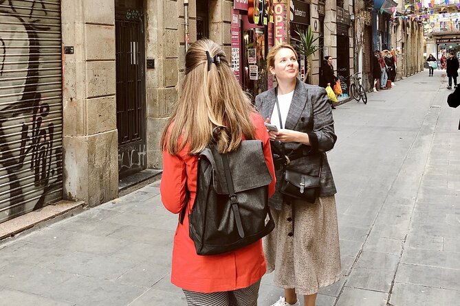 Street Art, Sculptures & Crime Stories Walking Tour – Barcelona - Is $108.37 a fair price?