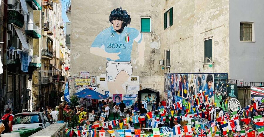 Street art tour of the Spanish Quarters & Maradona idol - Starting near Via Toledo and Piazzetta Matilde Serao