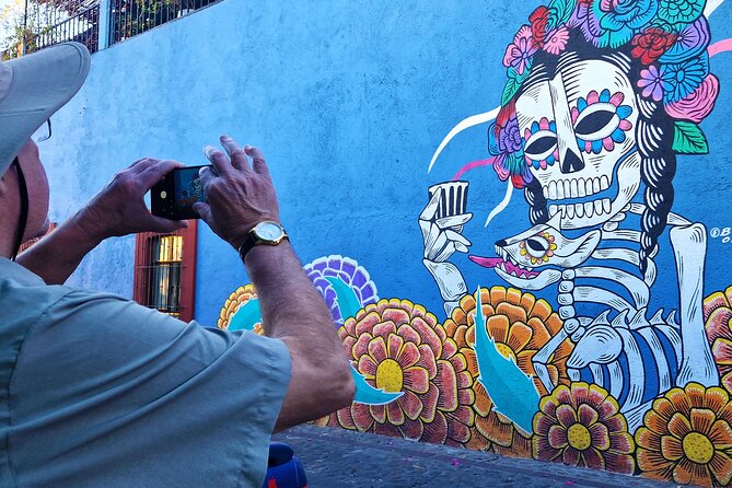 Street Art Tour With An Artist in Oaxaca - Xochimilco: a neighborhood introduction with art in view