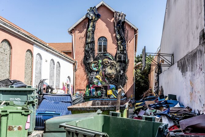 Street Art - Tuk Tuk Tour - The private format and the $76.90 price