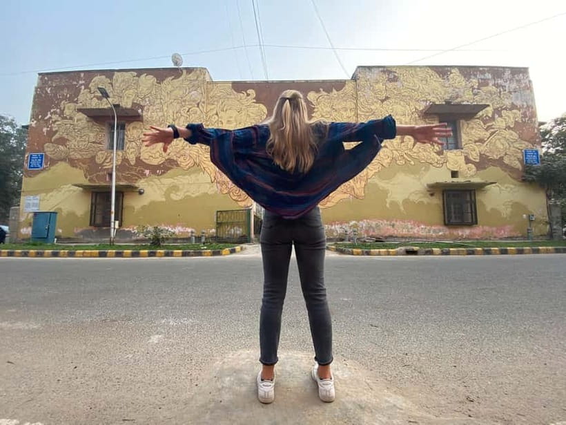 Street Art Walk with Chai & Snack - Timing, comfort, and access