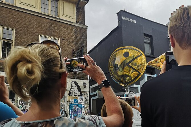 Street Art Walking Tour and Workshop in London - The Hessel Street workshop turns watching into doing
