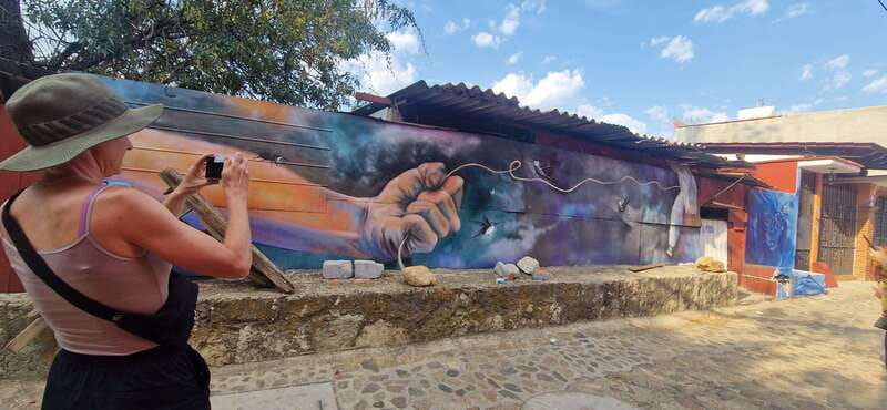 Street Art with an artist - What the $37 price gets you